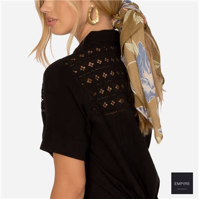 AMUSE SOCIETY UP AND AWAY SCRUNCHIE WOVEN SCARF - Surplus