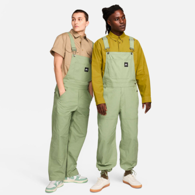 NIKE - OVERALL SOLID - Oil Green
