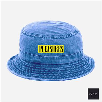 PLEASURES SPANK BUCKET HAT - Washed Blue